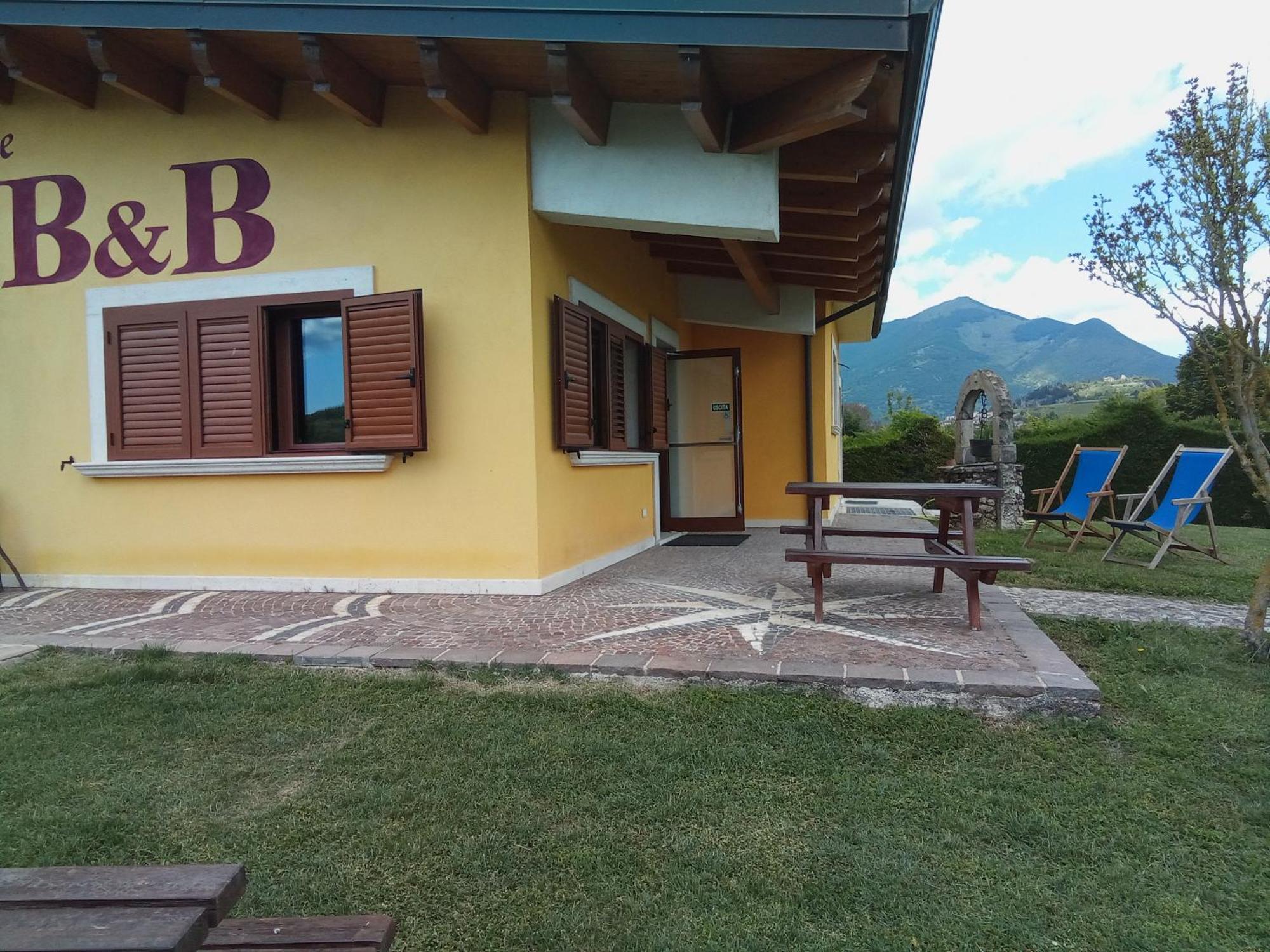 Beb Le Frattocchie Acomodação com café da manhã Castel Di Sangro Exterior foto