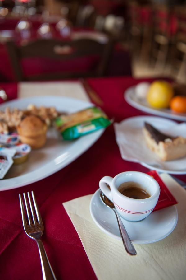 Beb Le Frattocchie Acomodação com café da manhã Castel Di Sangro Exterior foto